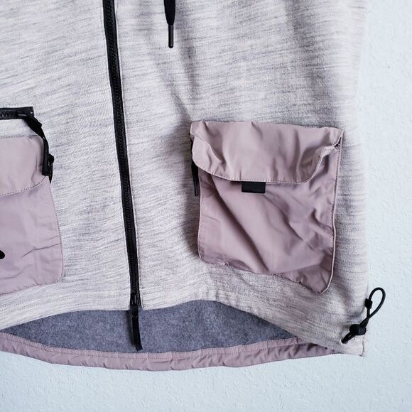 Nike A.A.E 3.0 Vest in sepia stone - Picture 2 of 6